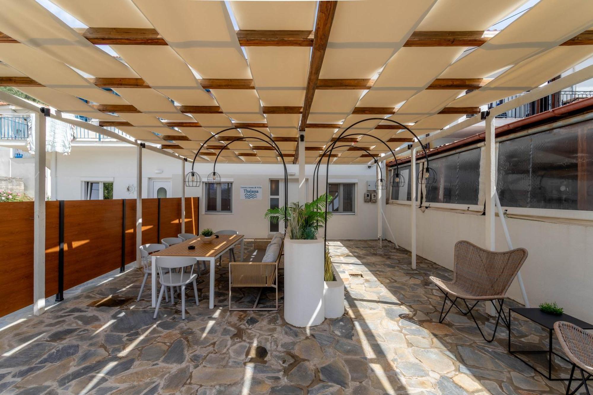 Pteleós Pteleo Apartments מראה חיצוני תמונה