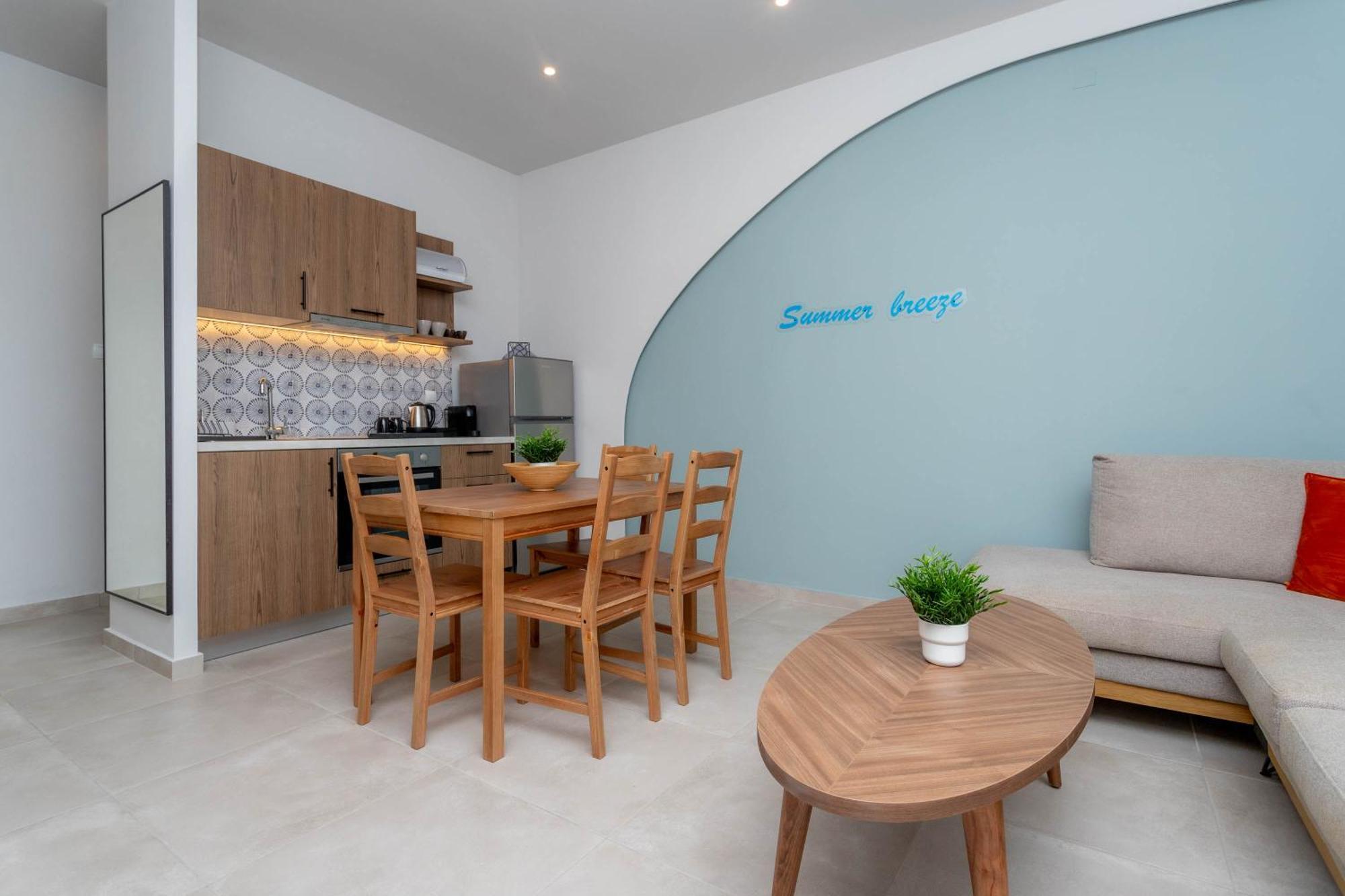 Pteleós Pteleo Apartments מראה חיצוני תמונה