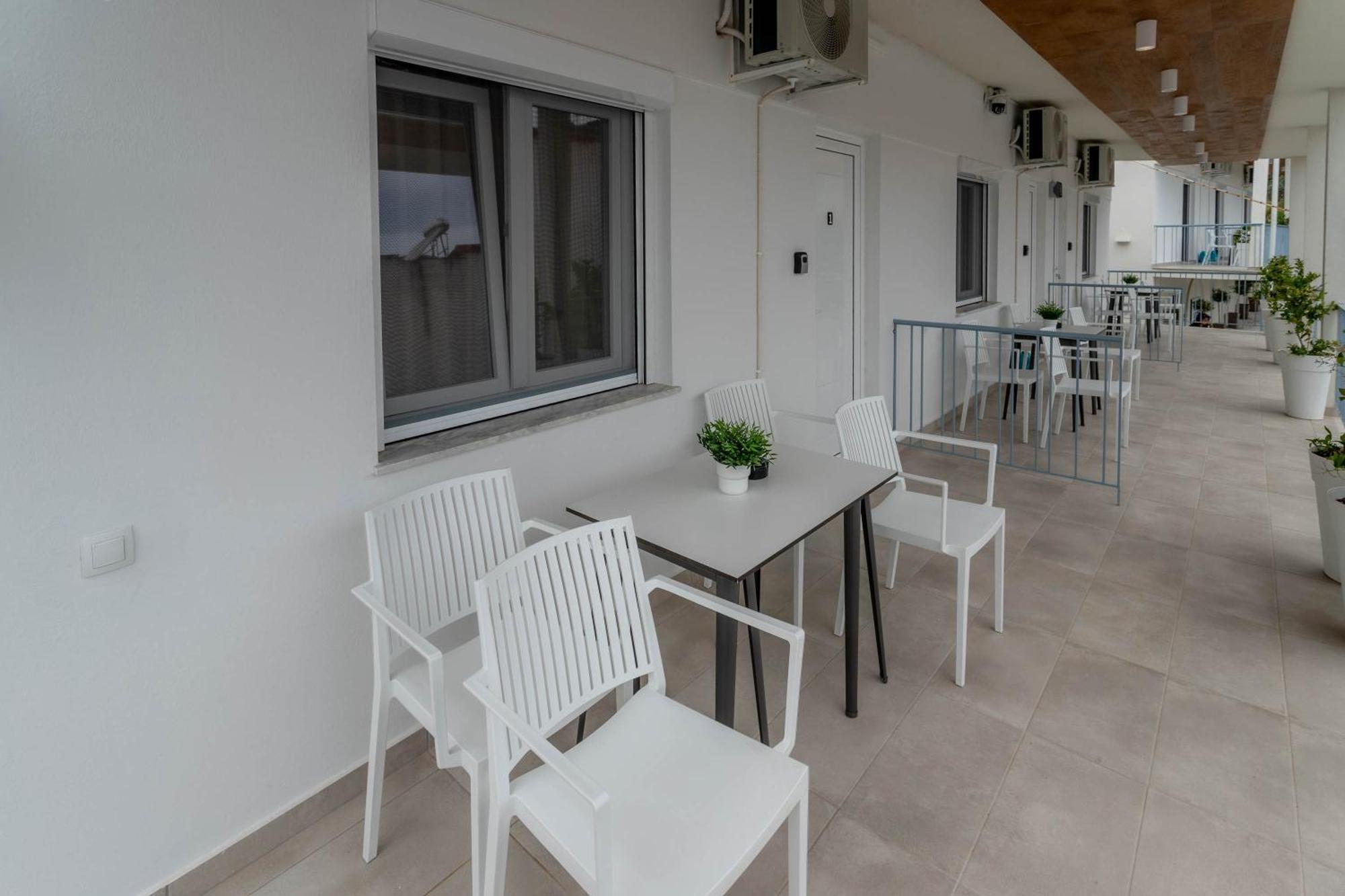 Pteleós Pteleo Apartments מראה חיצוני תמונה