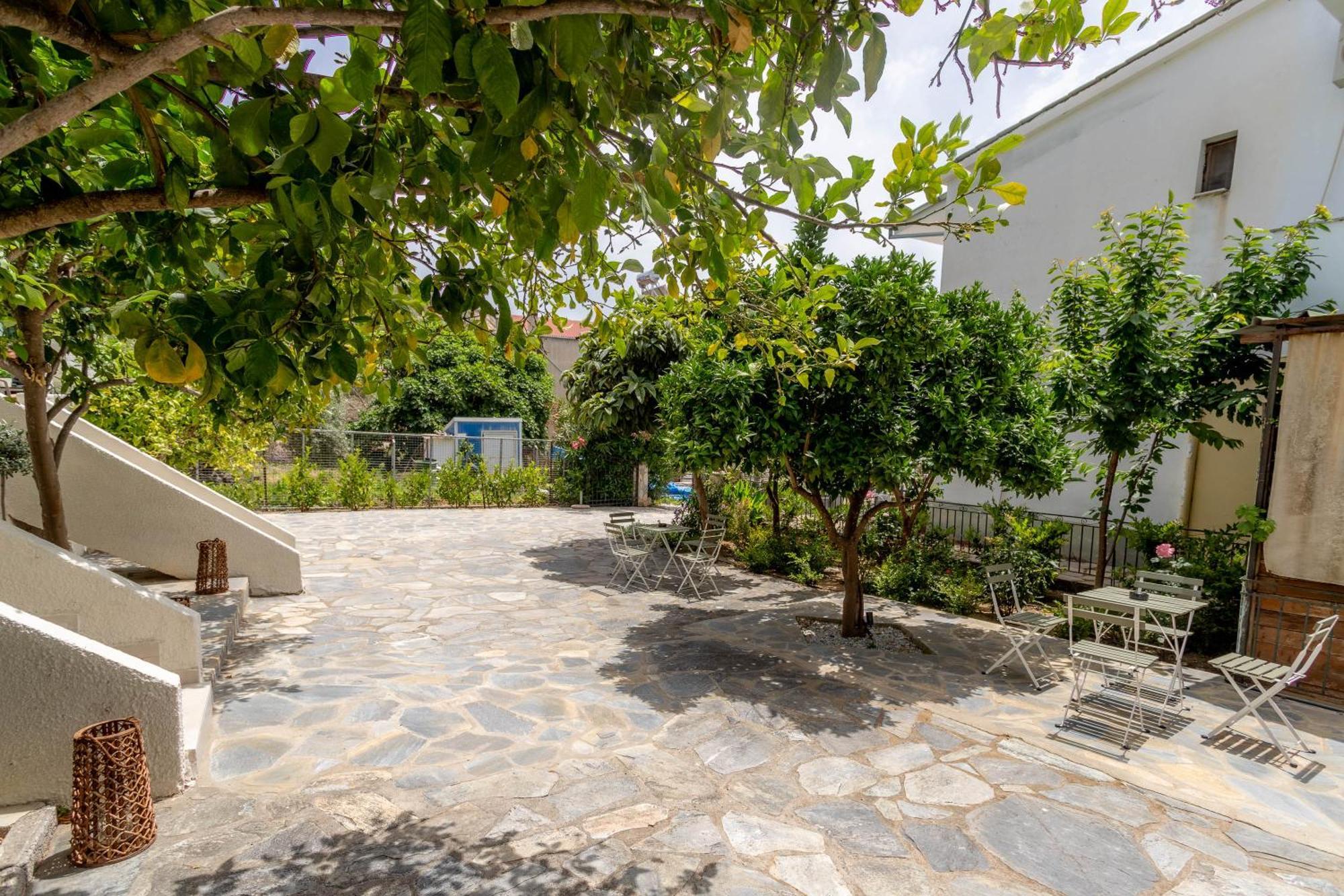 Pteleós Pteleo Apartments מראה חיצוני תמונה